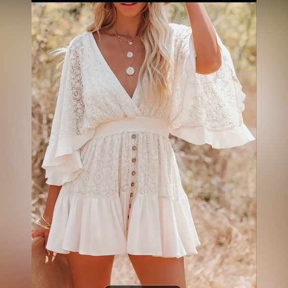 Lace Mini dress with Ruffle hem - Picture 2 of 3